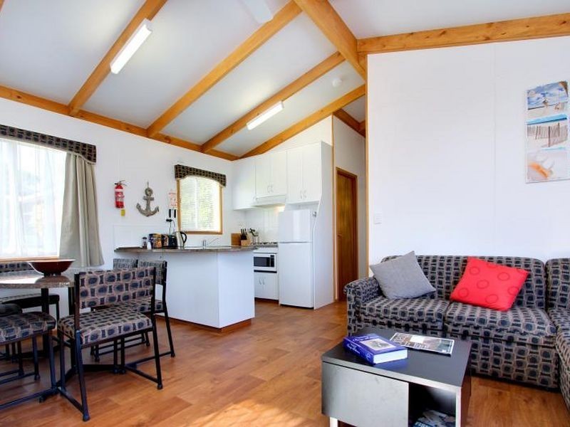 311 Great Ocean Road, Apollo Bay VIC 3233