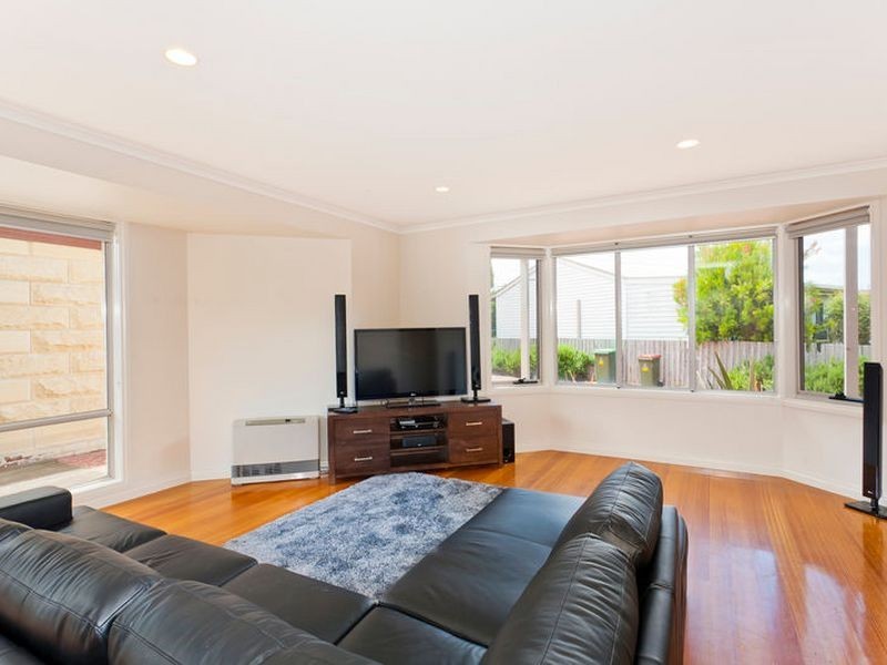 2/35 Thomson Street, Apollo Bay VIC 3233