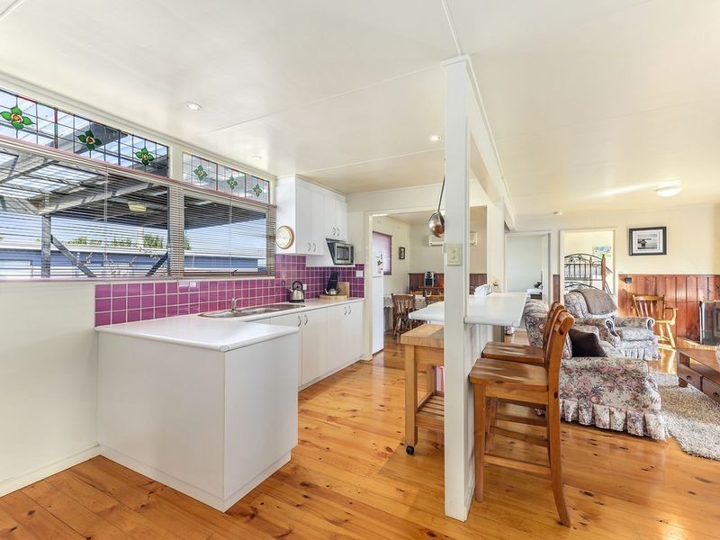 61 Montrose Avenue, Apollo Bay VIC 3233
