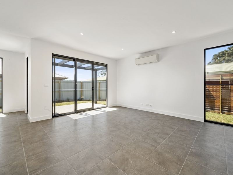 1/20 Moore Street, Apollo Bay VIC 3233