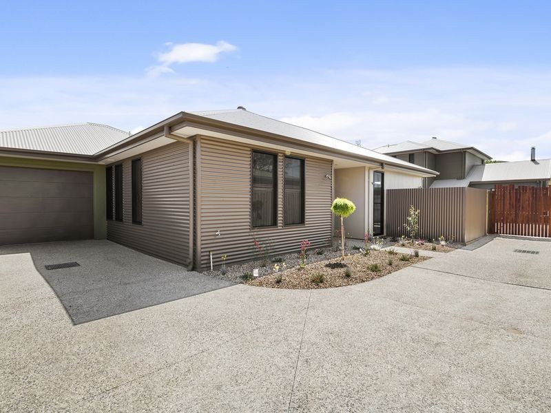 1/20 Moore Street, Apollo Bay VIC 3233
