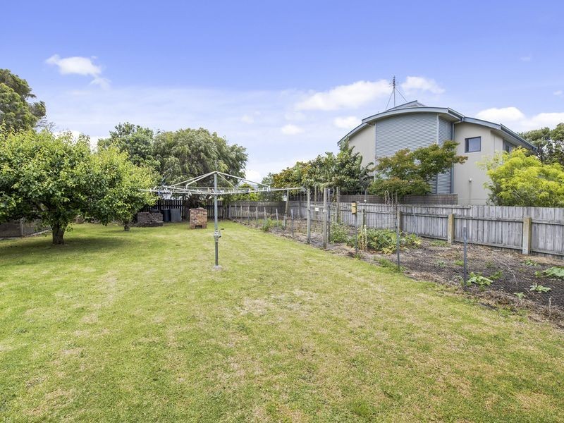 12 Noel Street, Apollo Bay VIC 3233