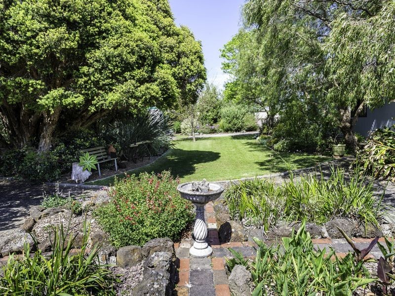 15 Murray Street, Apollo Bay VIC 3233