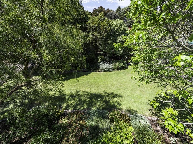 15 Murray Street, Apollo Bay VIC 3233