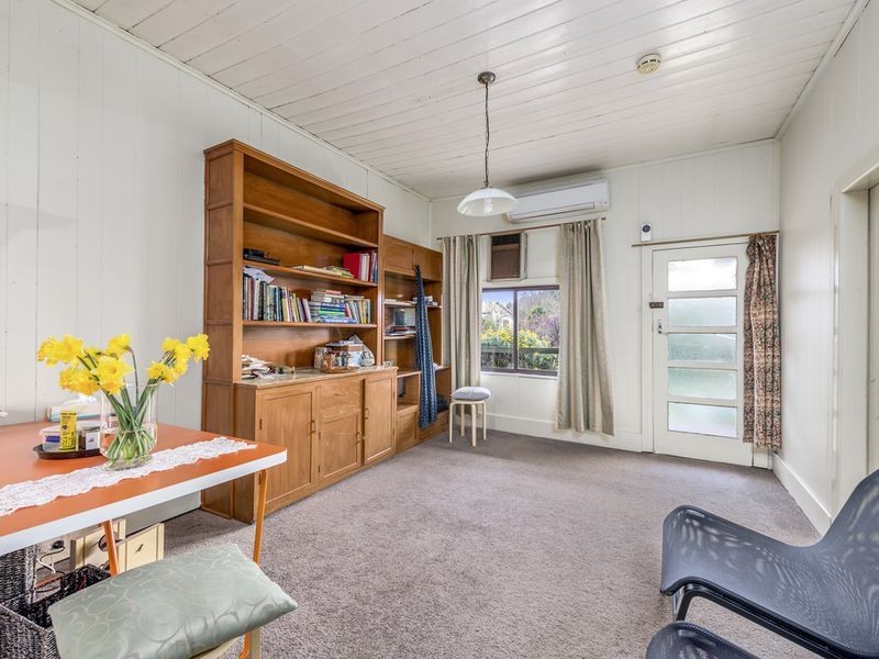 8 Blundy Street, Forrest VIC 3236