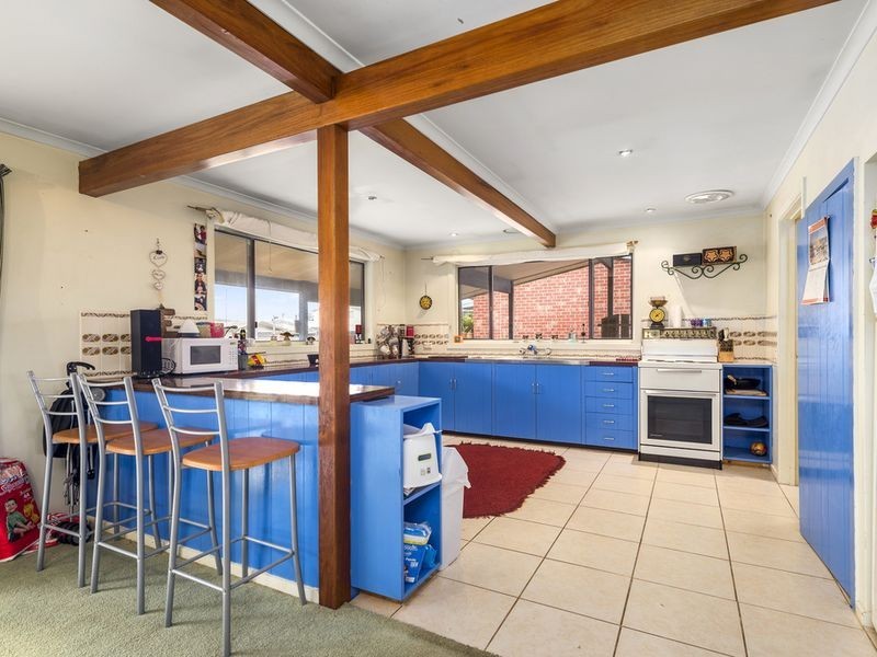 8 Barrand Street, Apollo Bay VIC 3233