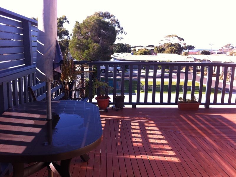 2/112 McLachlan Street, Apollo Bay VIC 3233