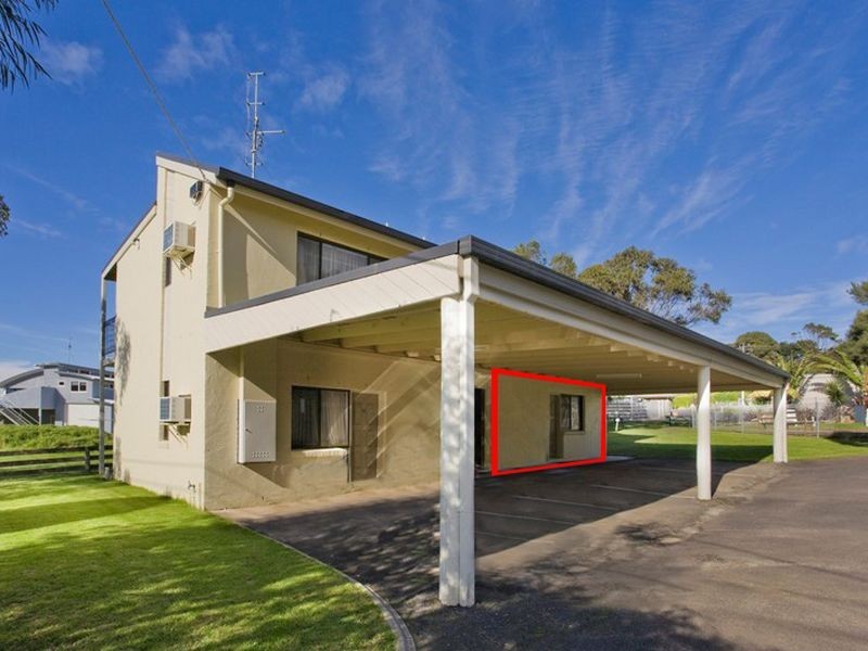 1/1 Newcombe Street, Marengo VIC 3233