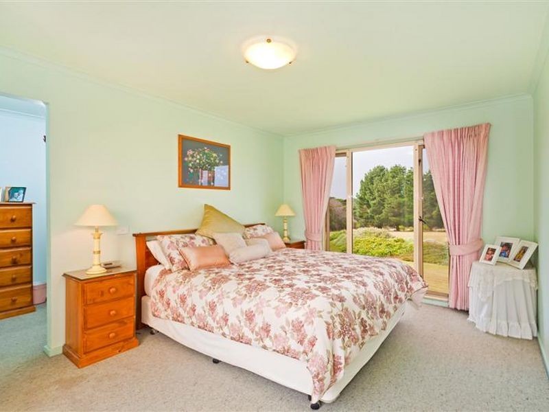 460 Great Ocean Road, Marengo VIC 3233