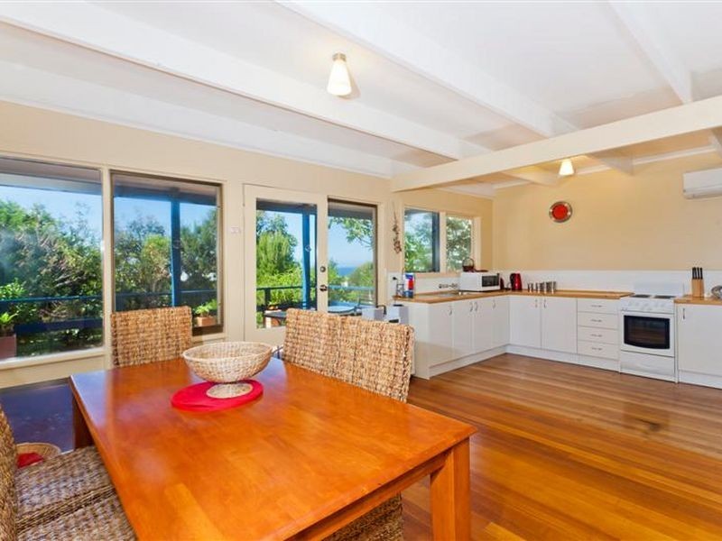 9 Otway Avenue, Skenes Creek VIC 3233