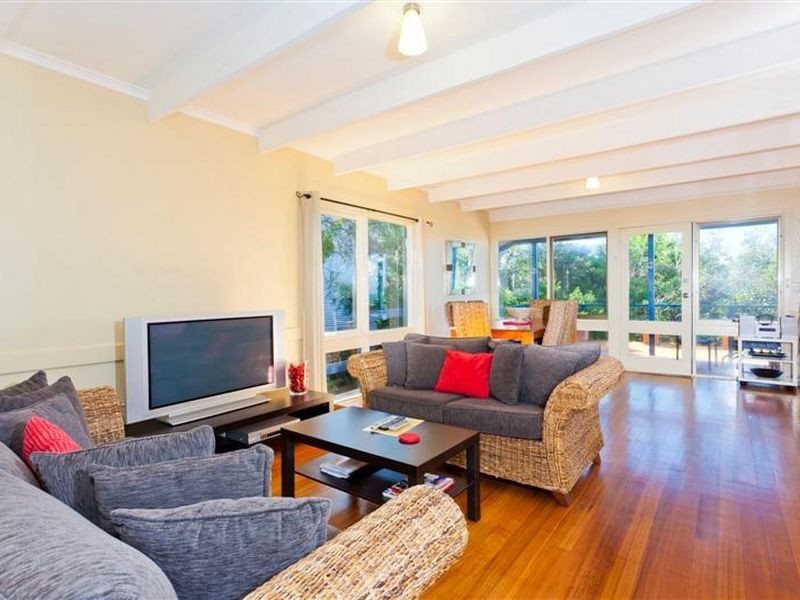 9 Otway Avenue, Skenes Creek VIC 3233