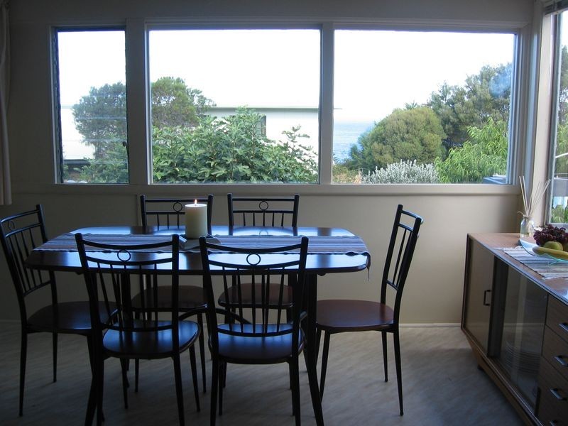 7 Point Avenue, Skenes Creek VIC 3233
