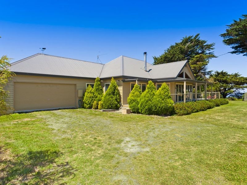 560 Skenes Creek Road, Apollo Bay VIC 3233