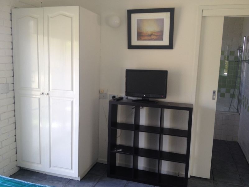 2/1 Newcombe Street, Marengo VIC 3233