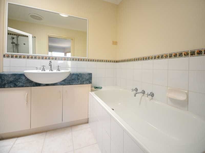 72 Bayshore Avenue, Clifton Springs VIC 3222