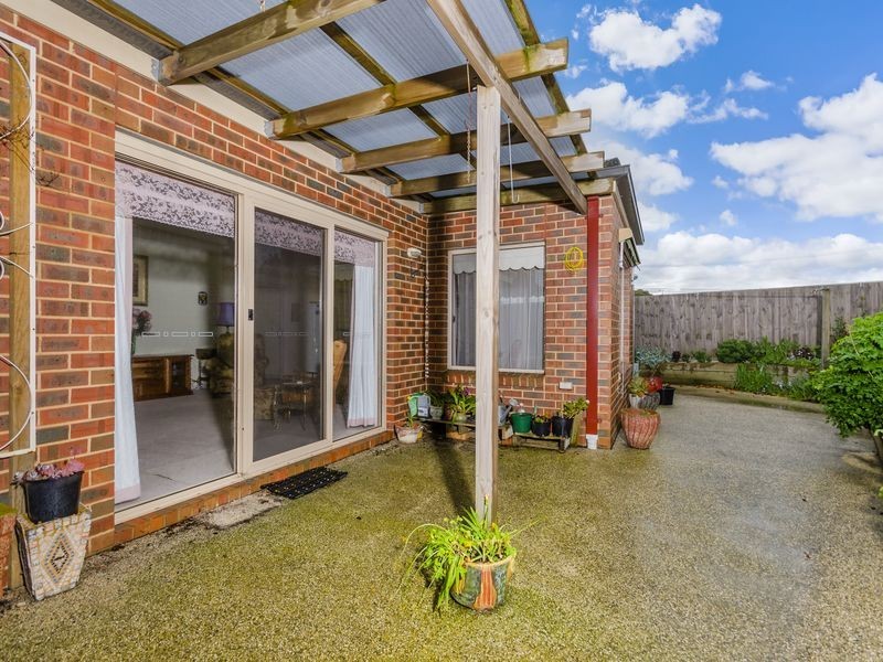 2/5 Patricia Court, Drysdale VIC 3222