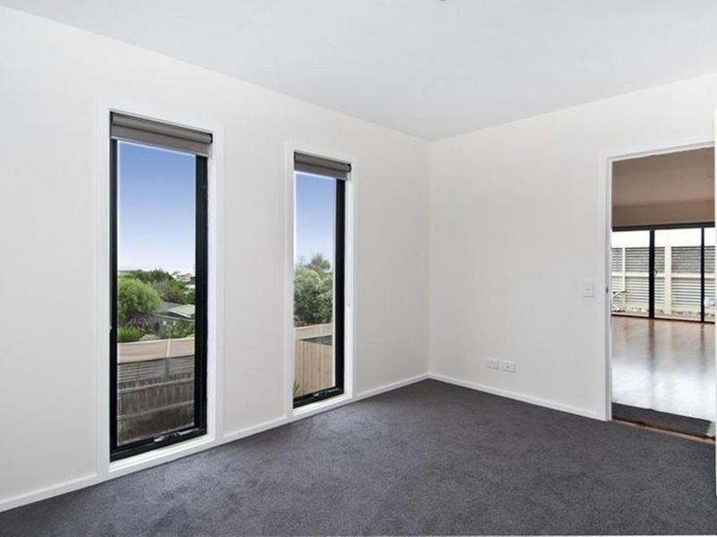 1/42 Coolangatta Drive, Clifton Springs VIC 3222