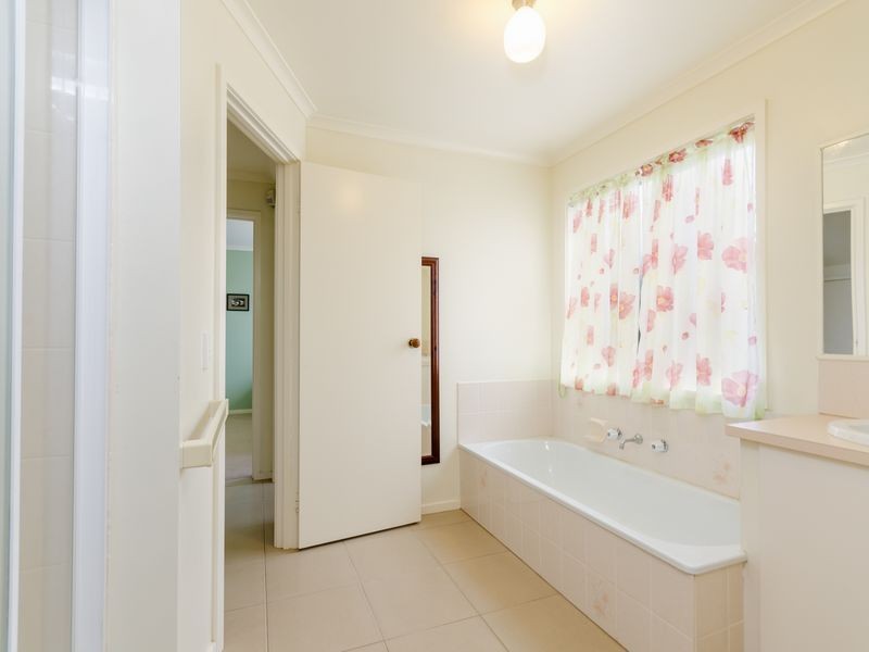 39 Hill Street, Clifton Springs VIC 3222