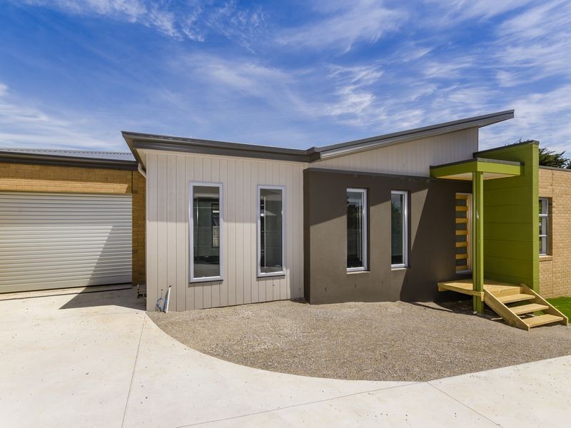 2/61 Bunganowee Drive, Clifton Springs VIC 3222