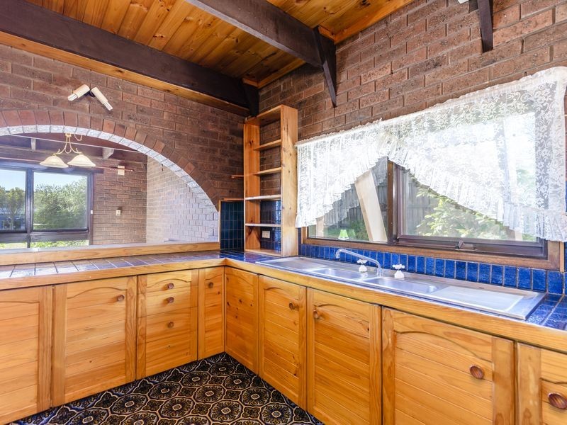 4 Dumburra Avenue, Clifton Springs VIC 3222