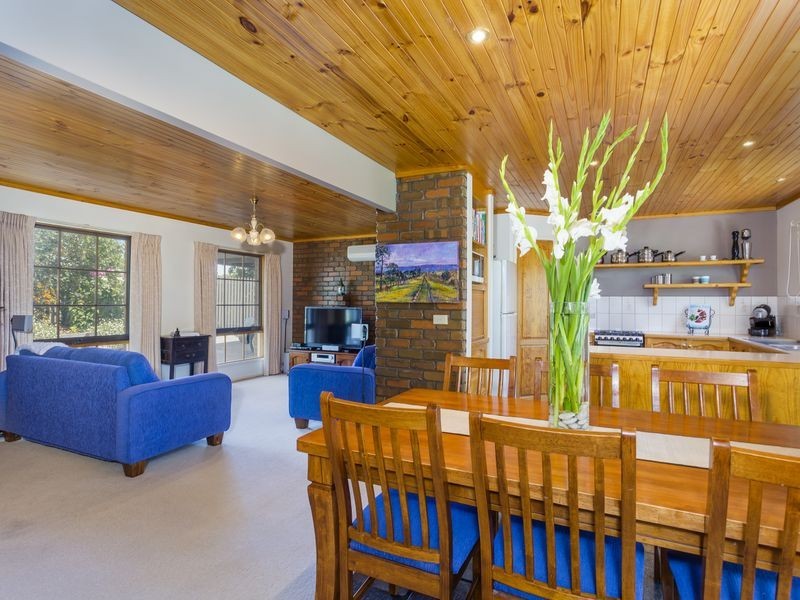 7 Whitcombes Road, Drysdale VIC 3222