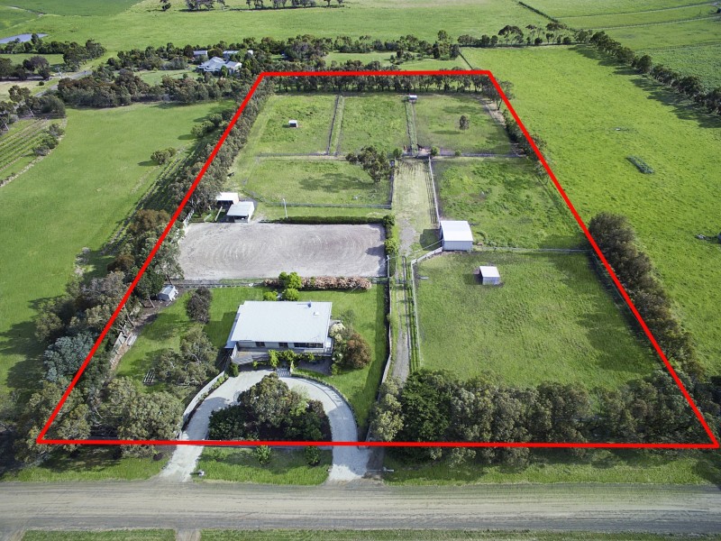 15 Pax Parade, Curlewis VIC 3222