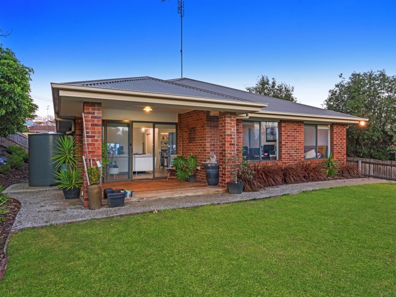 4 Country Club Avenue, Clifton Springs VIC 3222