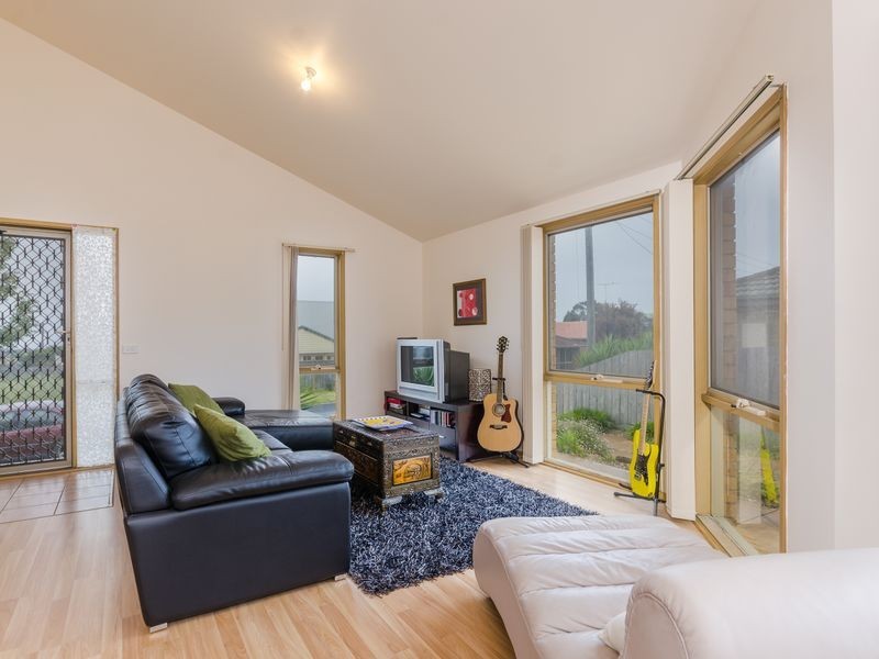 5 Narawi Avenue, Clifton Springs VIC 3222