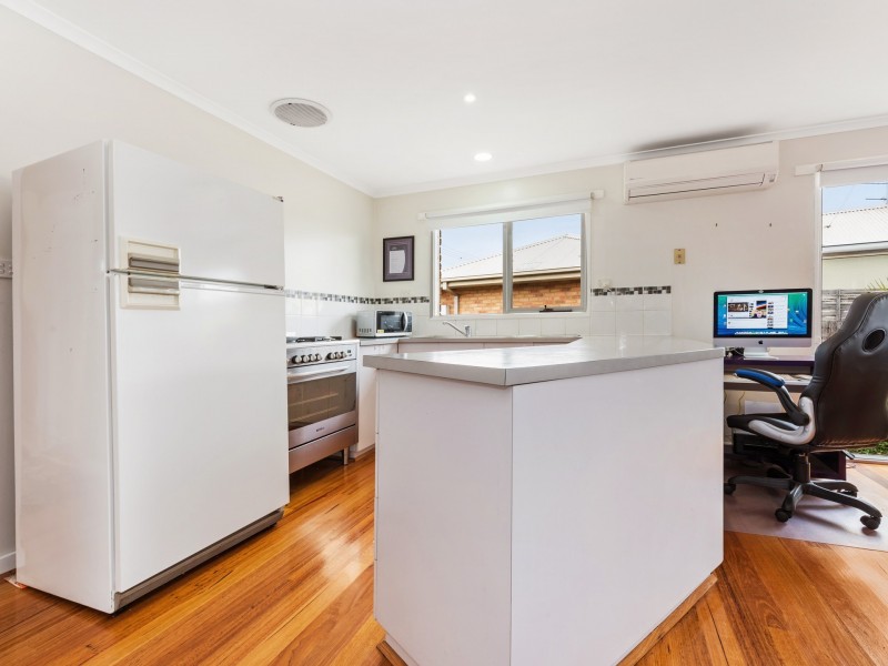 4 Boolarra Avenue, Clifton Springs VIC 3222