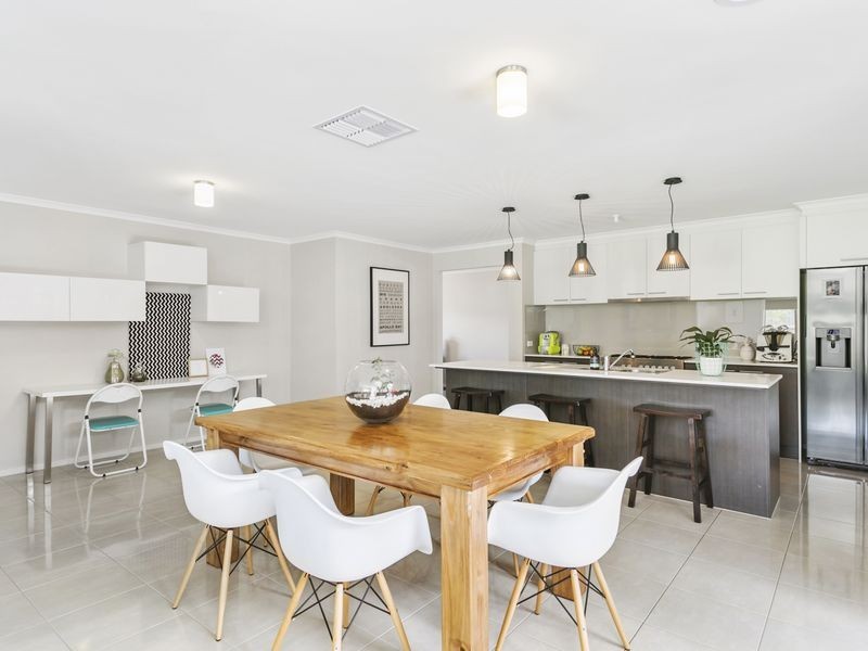 8 Chevy Avenue, Drysdale VIC 3222