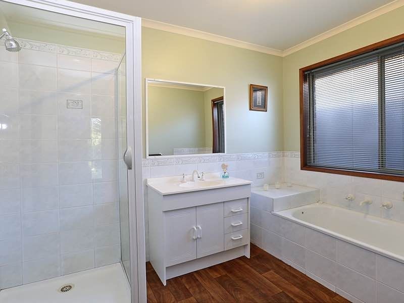 6 Talinga Court, Clifton Springs VIC 3222