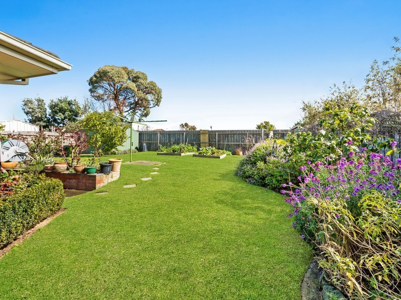 18 Barringup Avenue, Clifton Springs VIC 3222