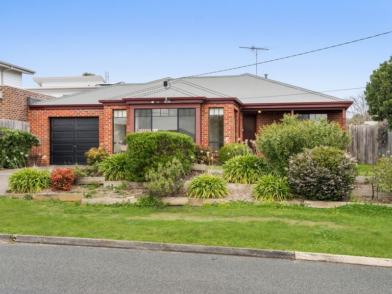 68 Parrakoola Drive, Clifton Springs VIC 3222