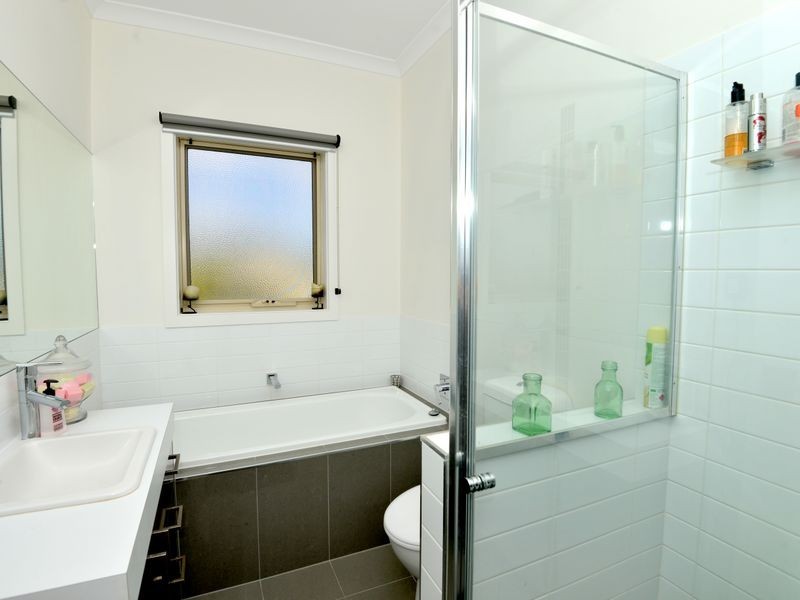 1/26 Marsh Court, Drysdale VIC 3222