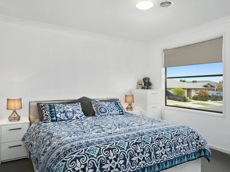 11 Buick Mews, Drysdale VIC 3222