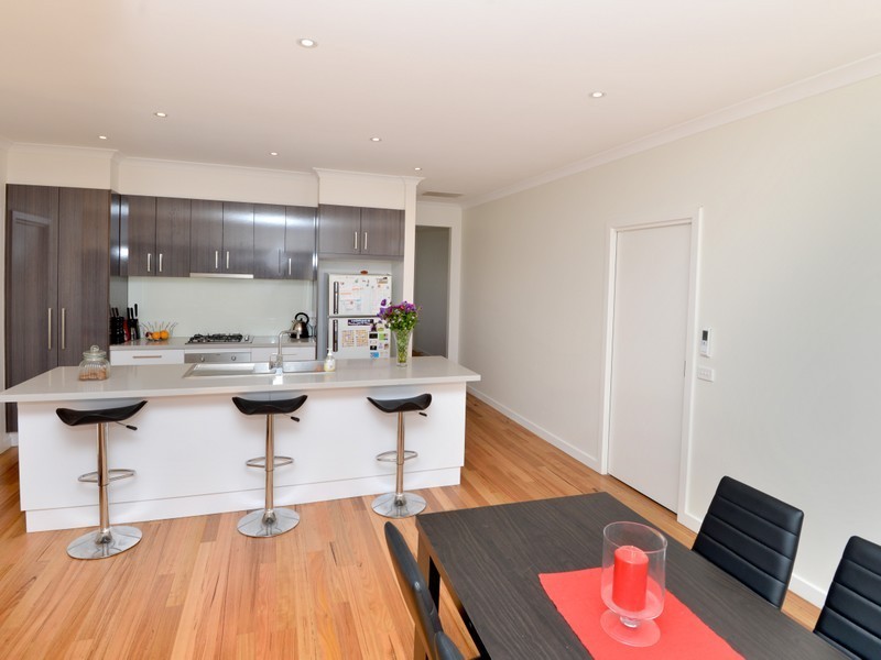 1/26 Marsh Court, Drysdale VIC 3222