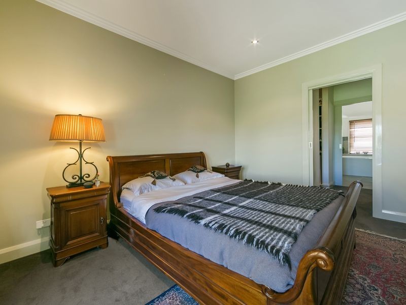 1/1 Sheileen Court, Drysdale VIC 3222