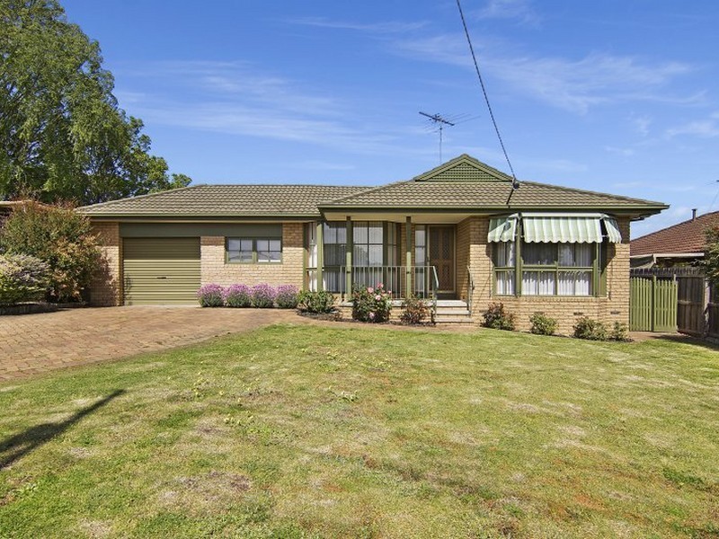 3 Woodleigh Close, Leopold VIC 3224