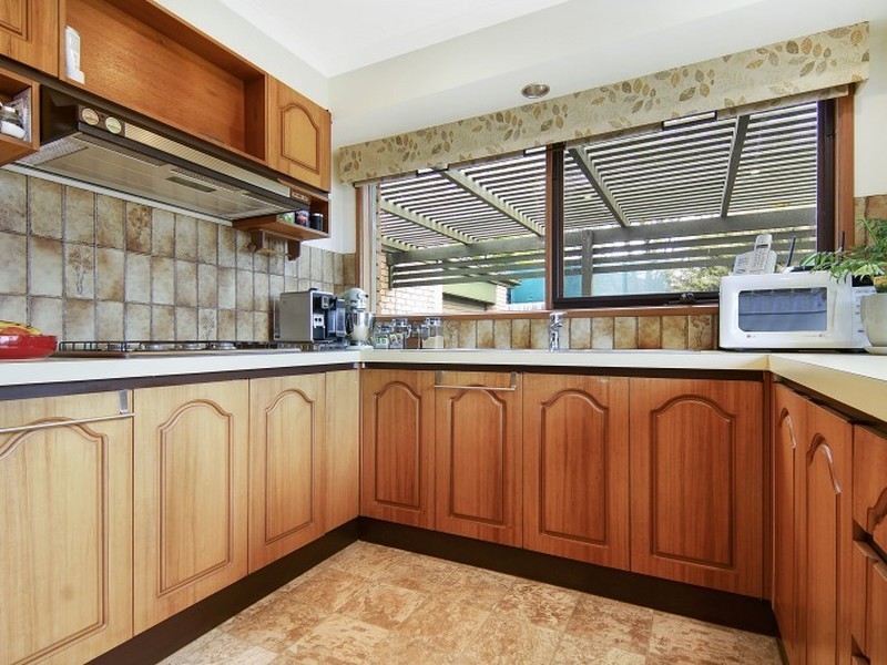 3 Woodleigh Close, Leopold VIC 3224