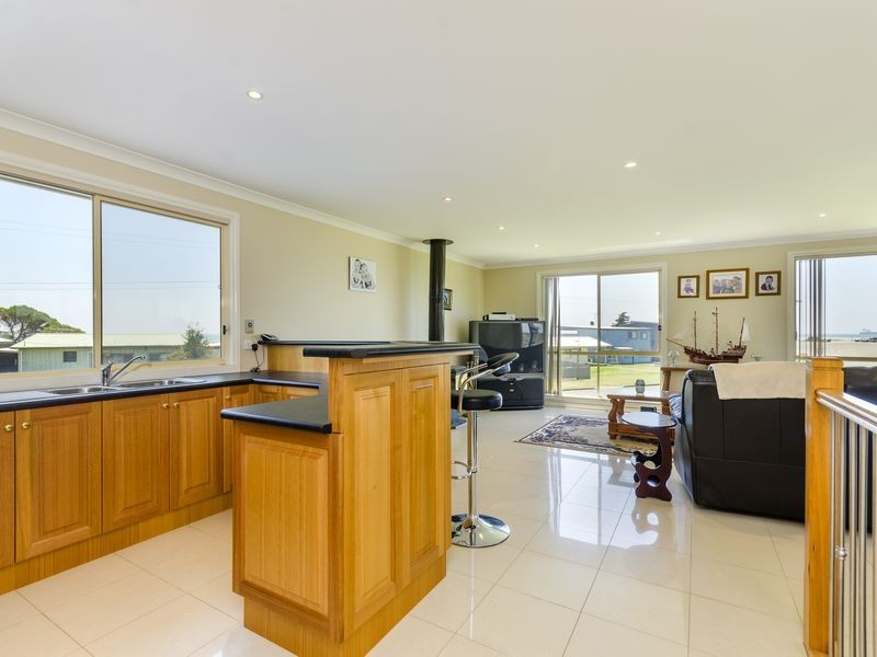 203 Point Richards Road, Portarlington VIC 3223