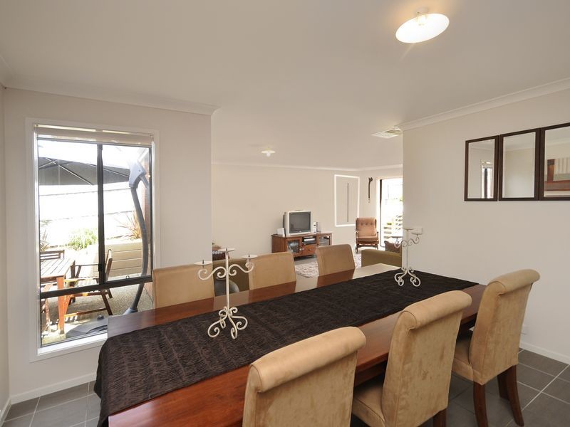 32 Bay Shore Avenue, Clifton Springs VIC 3222