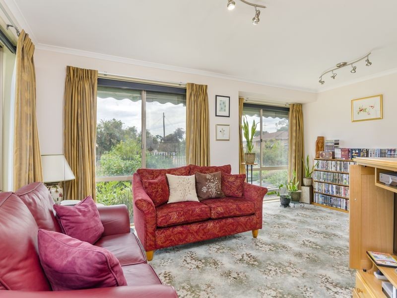 24 Yarramundi Drive, Clifton Springs VIC 3222