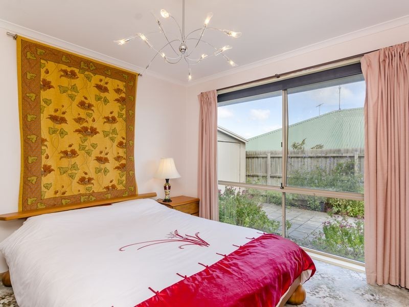 24 Yarramundi Drive, Clifton Springs VIC 3222