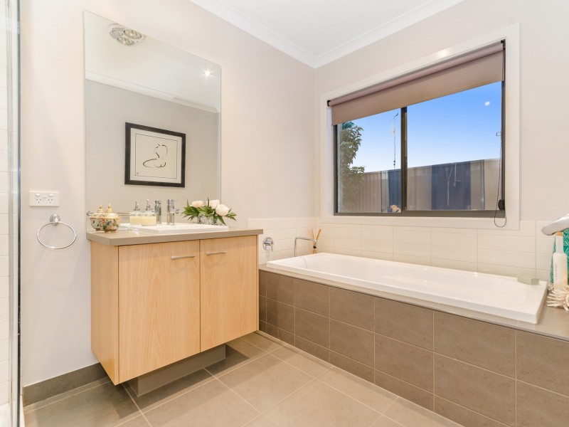 21 Sundial Drive, Clifton Springs VIC 3222