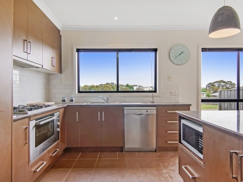 25 Delungra Avenue, Clifton Springs VIC 3222