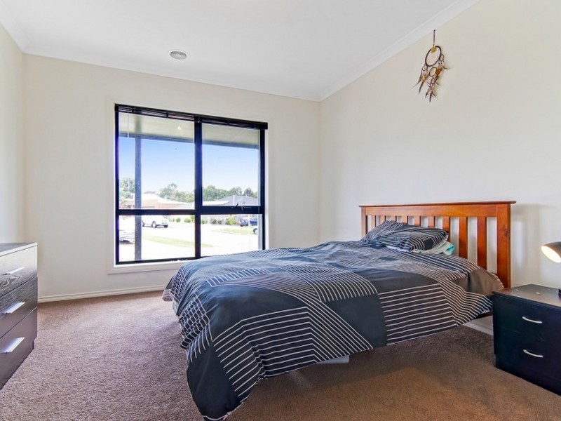 25 Delungra Avenue, Clifton Springs VIC 3222