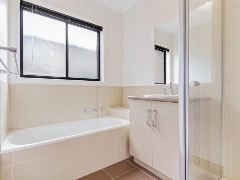 25 Delungra Avenue, Clifton Springs VIC 3222