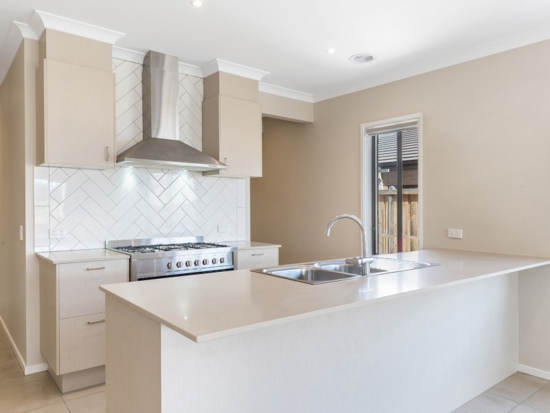 38 Appleby Street, Curlewis VIC 3222
