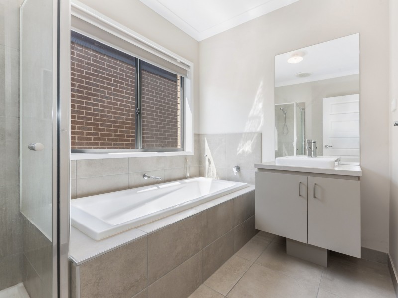 38 Appleby Street, Curlewis VIC 3222