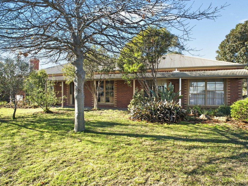 9-11 Gwinganna Drive, Clifton Springs VIC 3222
